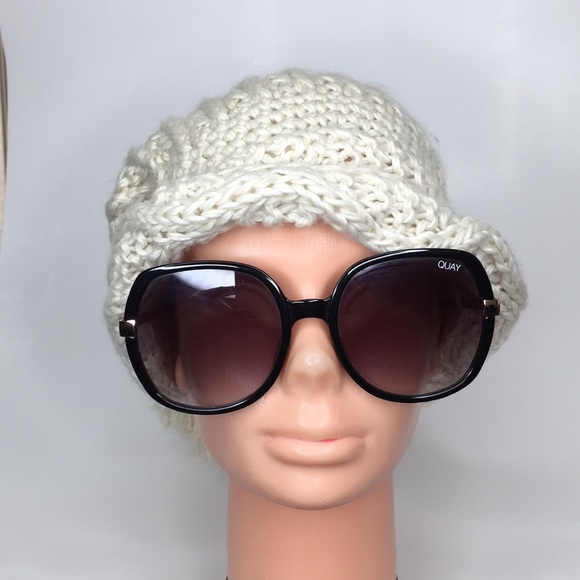 River Island Accessories - River Island Chunky Beany Pom Pom Hat  Fall Winter